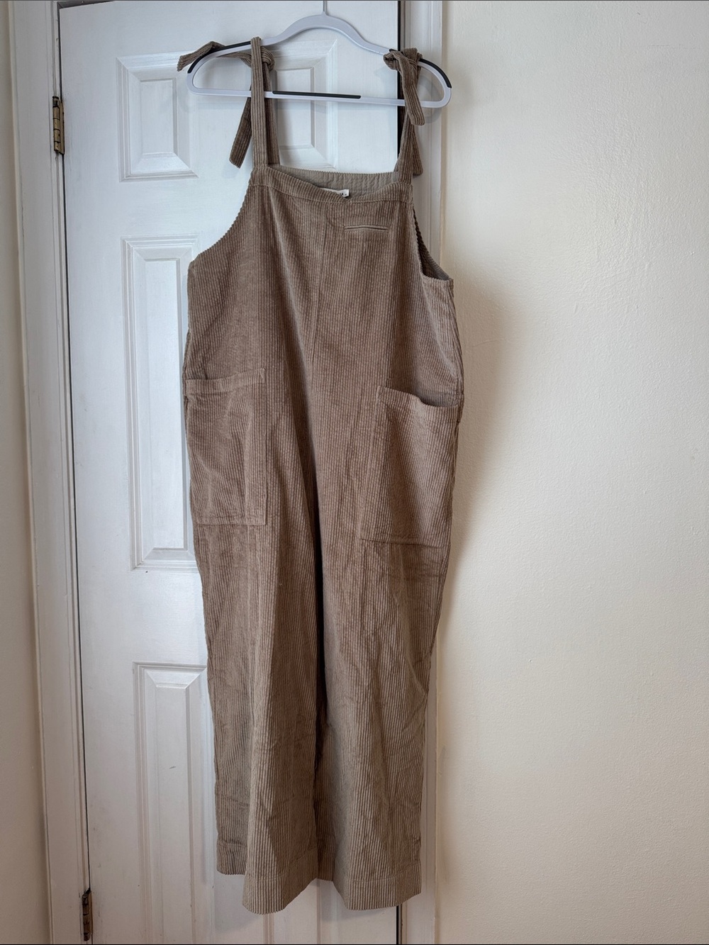 NWT Neuflora 100% Cotton Corduroy Tie Shoulder Wide Leg Overalls XL Beige - Picture 2 of 7